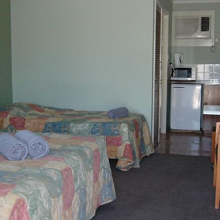 Collie Motel Εξωτερικό φωτογραφία